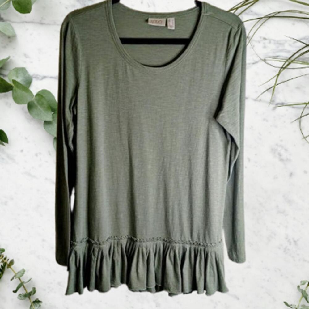 Logo small long sleeve olive green hem ruffle oversized cotton casual blouse.